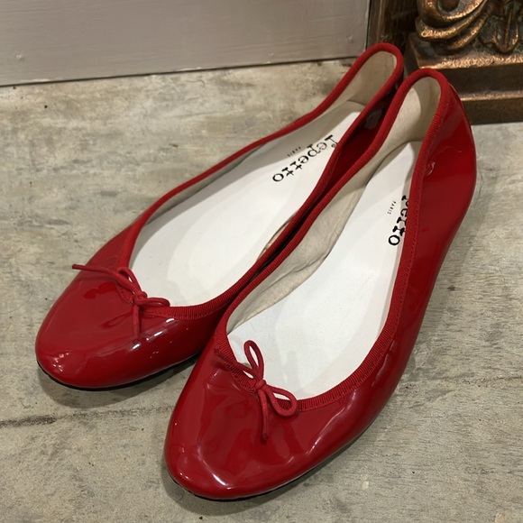 Repetto Women's Red Ballet Flats. Small dot on left toe. Barely noticeable. - Picture 2 of 6